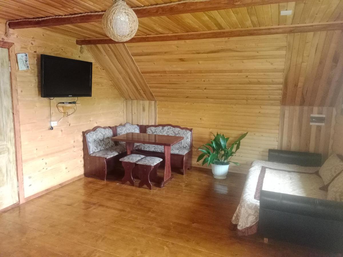 Під Горою Villa Şeşorî Exterior foto